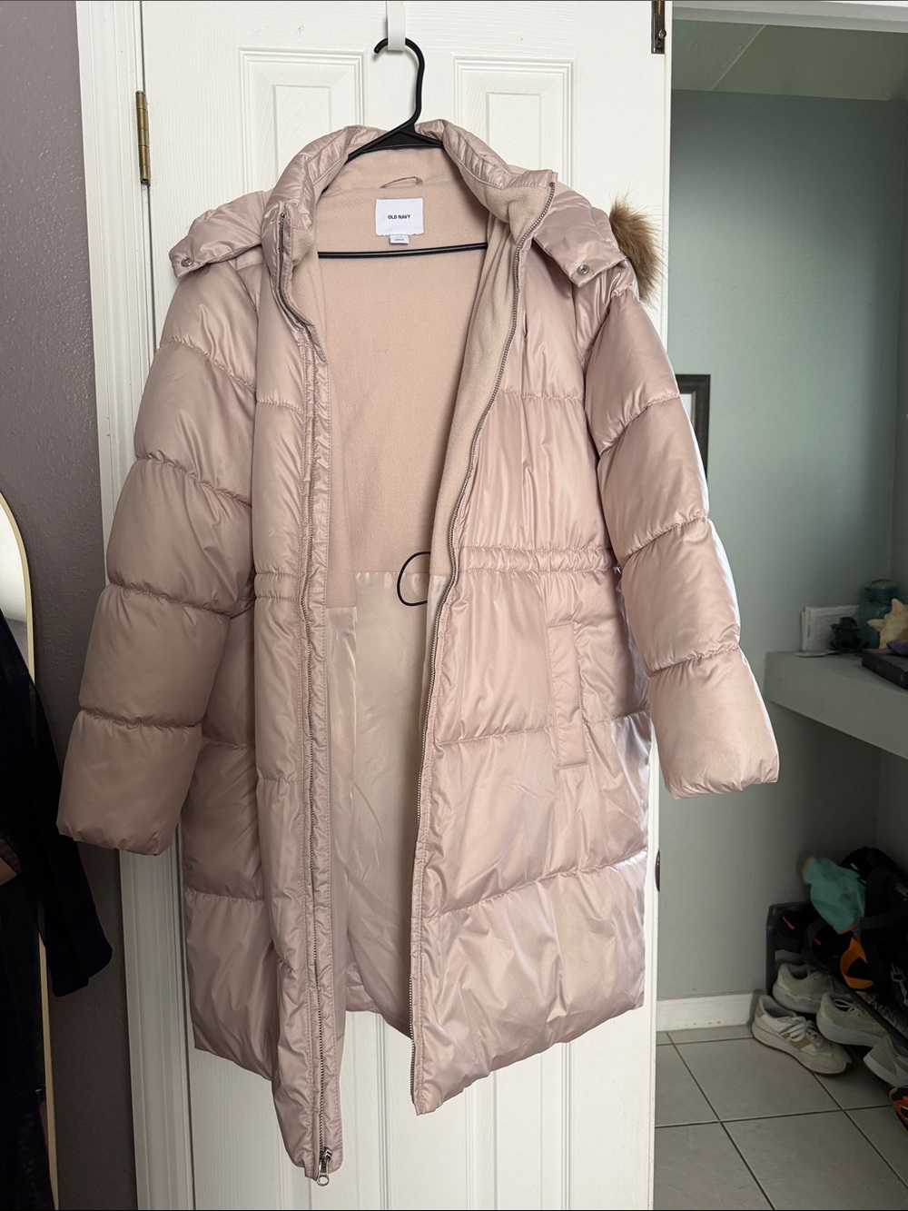 NWOT Old Navy Frost-Free Long Hooded Puffer Jacket in light blush pink
